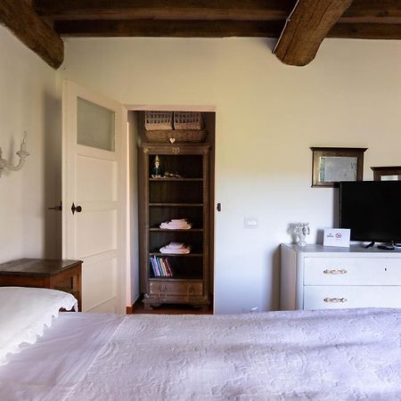 La Marcona Apartment Serramazzoni Ngoại thất bức ảnh