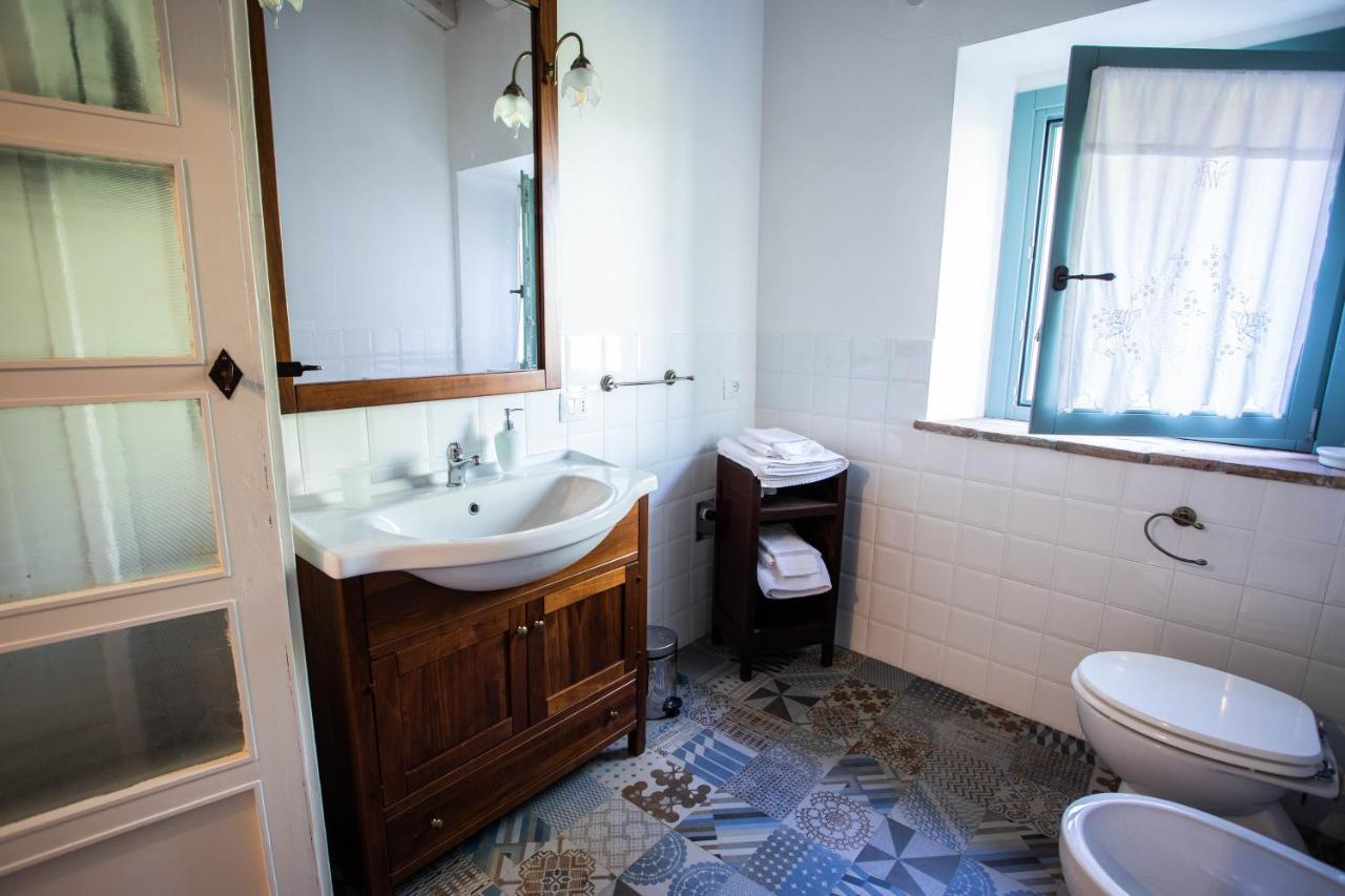 La Marcona Apartment Serramazzoni Ngoại thất bức ảnh