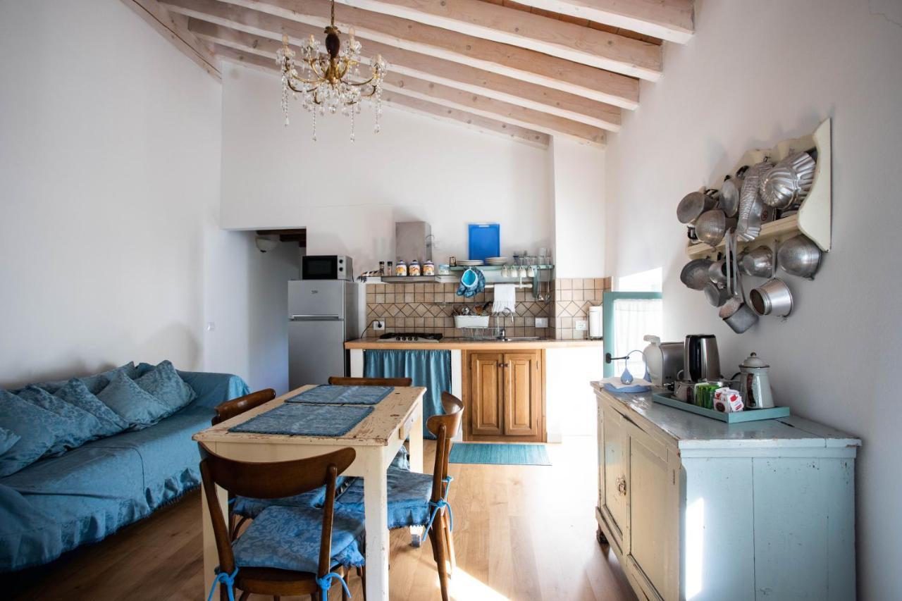 La Marcona Apartment Serramazzoni Ngoại thất bức ảnh